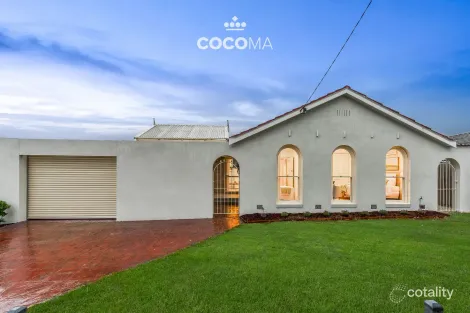 5 Ennismore Dr, Keysborough, VIC 3173