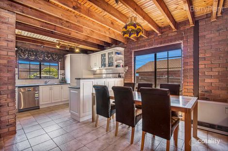 Property photo of 6 Summit Drive Kennington VIC 3550