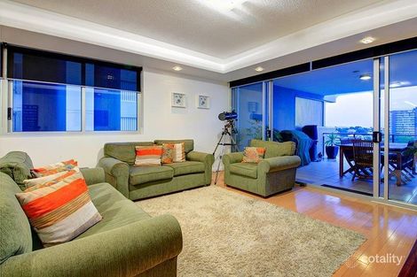 Property photo of 23/98 Thorn Street Kangaroo Point QLD 4169