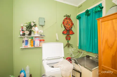 Property photo of 19 Kay Place Midland WA 6056