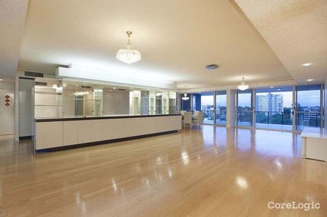 Property photo of 24/98 Thorn Street Kangaroo Point QLD 4169