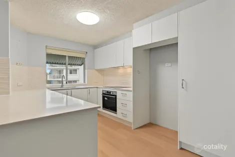 4/6 Beach Pde, Maroochydore, QLD 4558