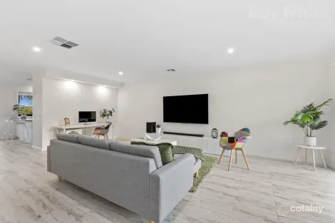 Property photo of 26 Scarborough Drive Patterson Lakes VIC 3197