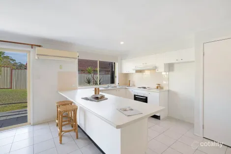 Property photo of 4 Derwent Drive Lake Haven NSW 2263
