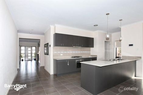Property photo of 41 Ballybunion Avenue Craigieburn VIC 3064