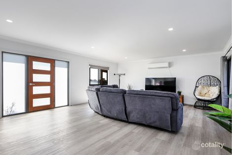 Property photo of 12B Newton Street Seaspray VIC 3851