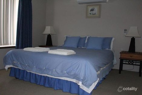 Property photo of 6 Marina Heights Port Denison WA 6525