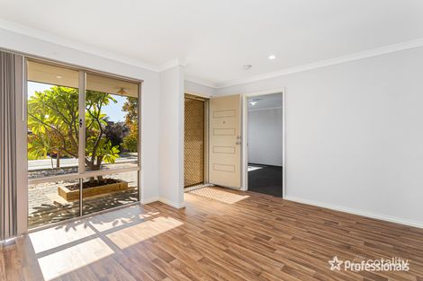 Property photo of 6 Rometta Way Sinagra WA 6065
