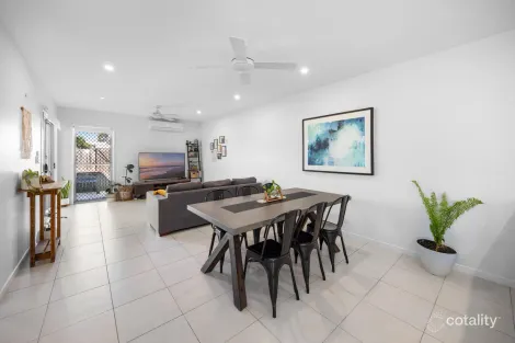 Property photo of 22 Sunshine Crescent Caloundra West QLD 4551