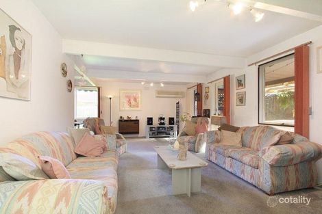Property photo of 10 Waddington Crescent Springvale South VIC 3172
