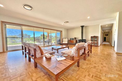 Property photo of 62 Cherry Vale Place Young NSW 2594