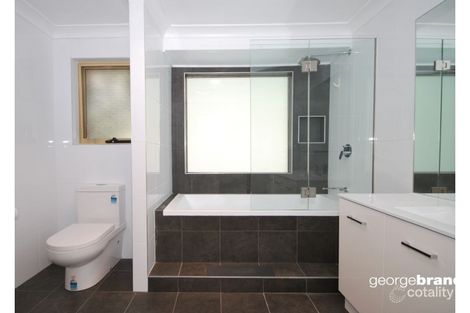 Property photo of 22 Vaisey Close Kariong NSW 2250