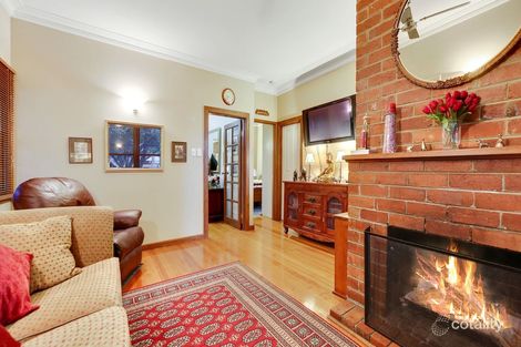 Property photo of 27 Kananook Avenue Seaford VIC 3198