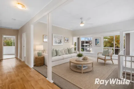 Property photo of 24 Valley Road Halls Head WA 6210