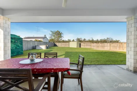 Property photo of 36 Daniell Close Ripley QLD 4306