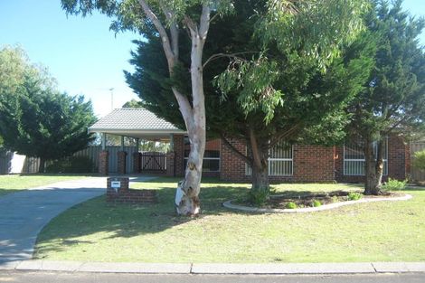 Property photo of 1 Shirreff Close Australind WA 6233