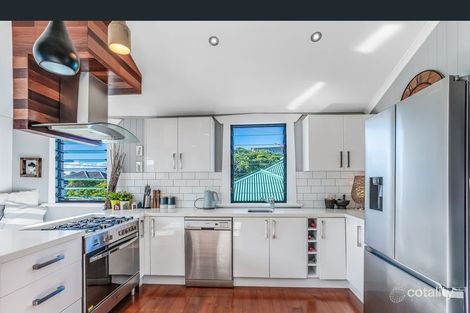 Property photo of 85 Prince Edward Parade Redcliffe QLD 4020