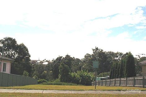 1/18 Coral Sea Ave, Shortland, NSW 2307