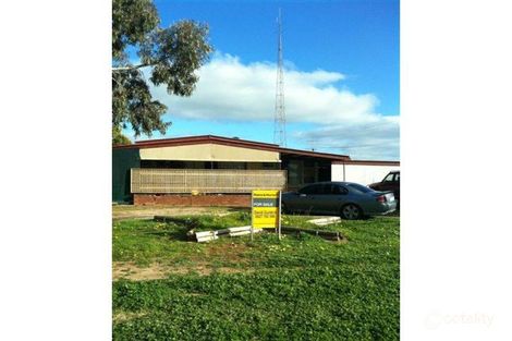 33-35 Warrow Rd, Cummins, SA 5631