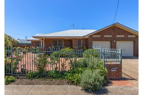 Property photo of 1A The Boulevarde Kooringal NSW 2650