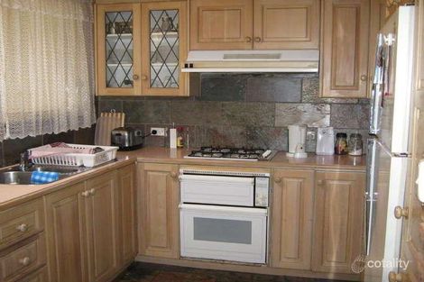 Property photo of 41 Gillespie Road St Albans VIC 3021