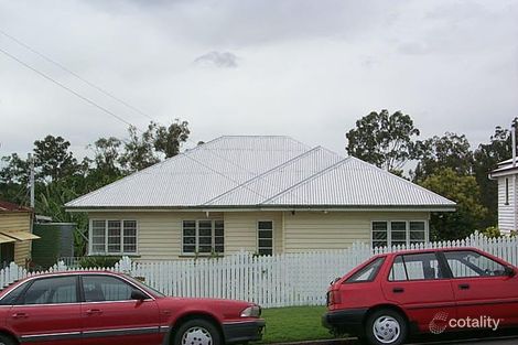 23 Lilley Rd, Bardon, QLD 4065