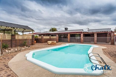 Property photo of 4 Haselmere Circus Rockingham WA 6168