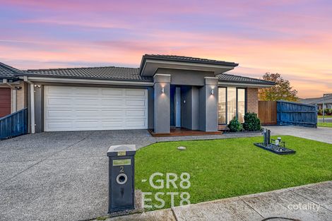 Property photo of 2 Nagle Crescent Cranbourne West VIC 3977