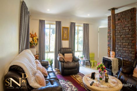 Property photo of 5 Claunelle Road Armadale WA 6112