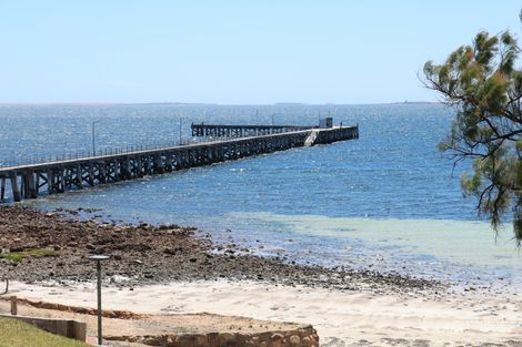 2 Victoria Tce, Port Victoria, SA 5573