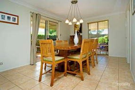 Property photo of 38 Crescent Avenue Hope Island QLD 4212