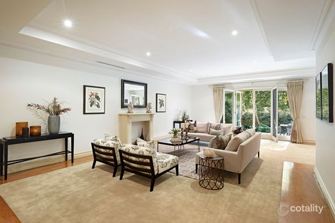 Property photo of 2/2-4 Lansell Court Toorak VIC 3142