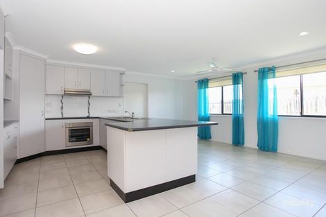 Property photo of 31 Jasmine Drive Blacks Beach QLD 4740