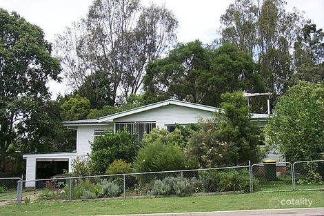 27 Nile St, Riverview, QLD 4303