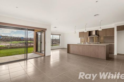 Property photo of 46 Woorawa Drive Doreen VIC 3754