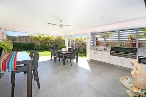 Property photo of 9 Swift Place Peregian Springs QLD 4573