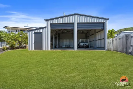 Property photo of 4 Taldora Place Emu Park QLD 4710