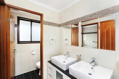Property photo of 4 Suncrest Parade Gorokan NSW 2263