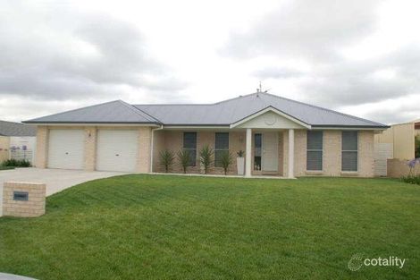 Property photo of 77 Hughes Street Kelso NSW 2795