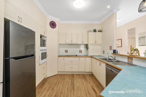 Property photo of 17 Carpenter Way Sandstone Point QLD 4511