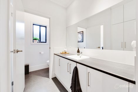 Property photo of 18 Western Avenue Park Holme SA 5043