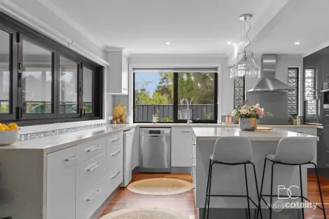 Property photo of 29 Swan Point Esplanade Swan Point TAS 7275