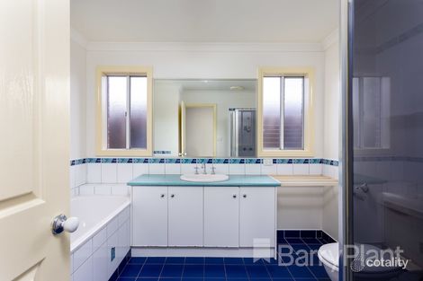 Property photo of 6 Beaumont Drive Point Cook VIC 3030