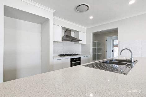 Property photo of 8 Van Stappen Road Wadalba NSW 2259