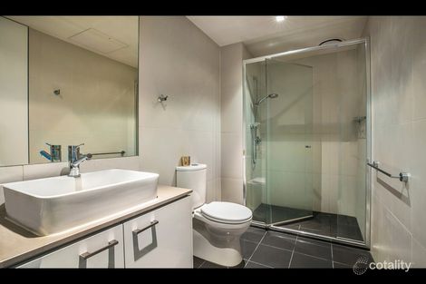 Property photo of 204/951-955 Dandenong Road Malvern East VIC 3145