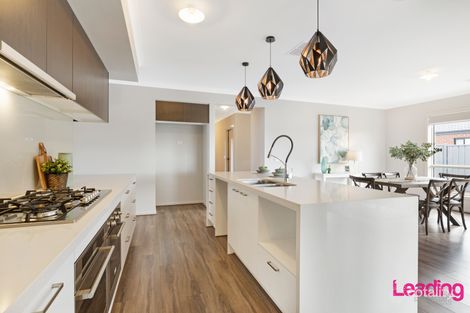 Property photo of 3 Lauder Place Romsey VIC 3434