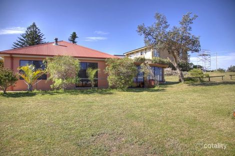 Property photo of 9 Ocean Street Redhead NSW 2290