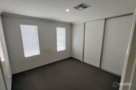 Property photo of 1 Marsland Road Midvale WA 6056