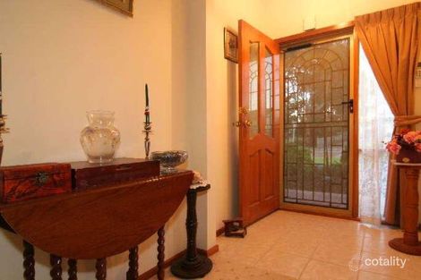 Property photo of 2 Samuel Close Mount Martha VIC 3934