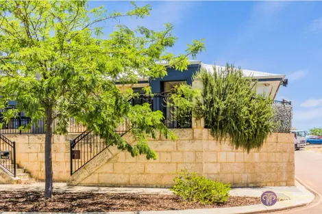 Property photo of 44 Ryhill Crescent Wellard WA 6170